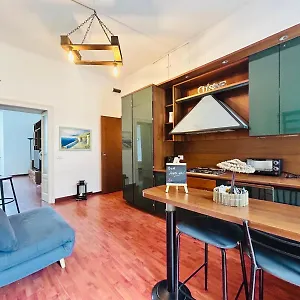 https://appartamento-navigli-20142.italymilanhotels.net