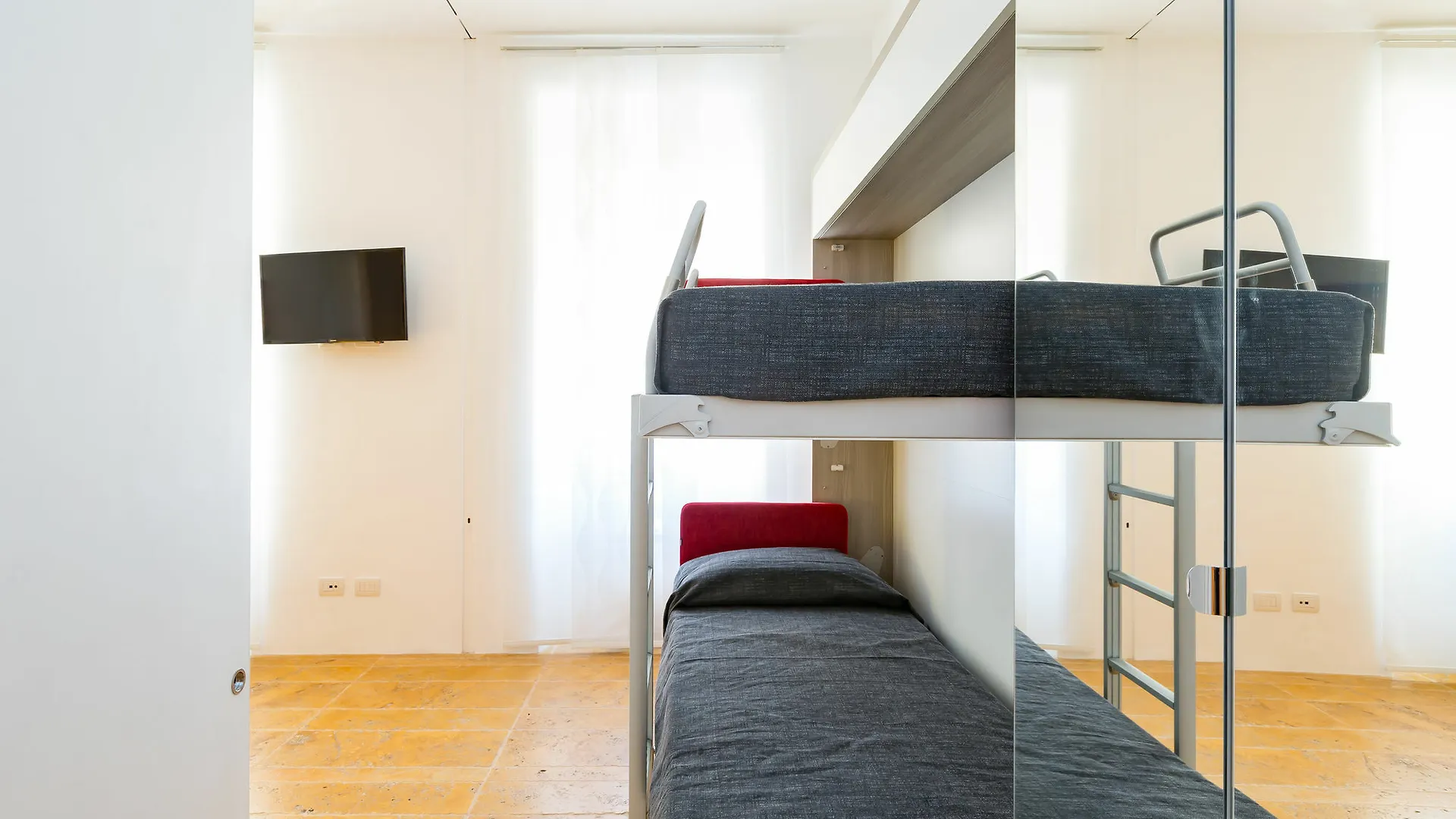 Apollo Apartments Colosseo Рим 0*,